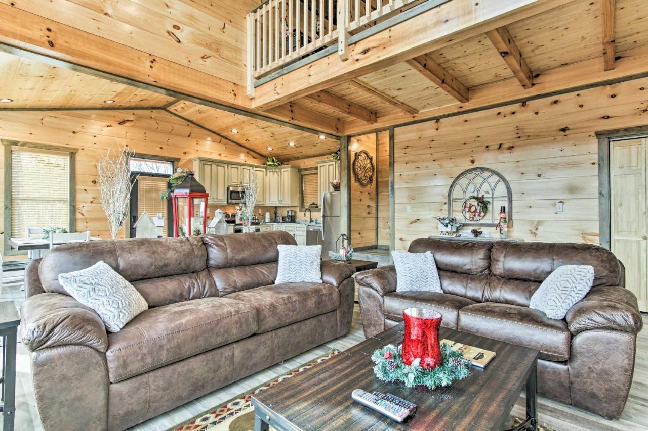 Willa Smoky Mountain Hideaway With Hot Tub, Deck And Views! Gatlinburg Zewnętrze zdjęcie